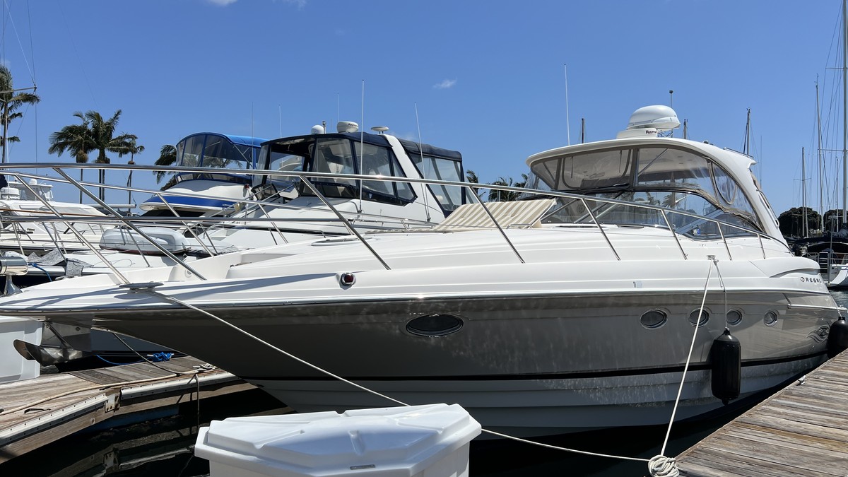 Sun Fox — 44' Regal Commodore